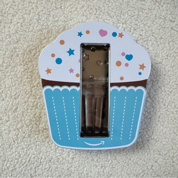 Happy Birthday Tin Cupcake Gift Card Box - Picture 8 of 9
